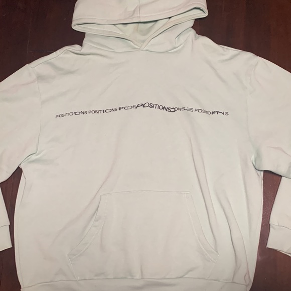 Ariana Grande Positions Mint Green Sweatsuit Set - Picture 4 of 9